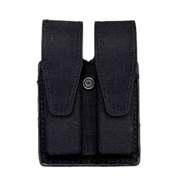 Double Magazine Pouch LEOTAC™ for police and security officers, nylon finish with hidden snap. Lightweight.