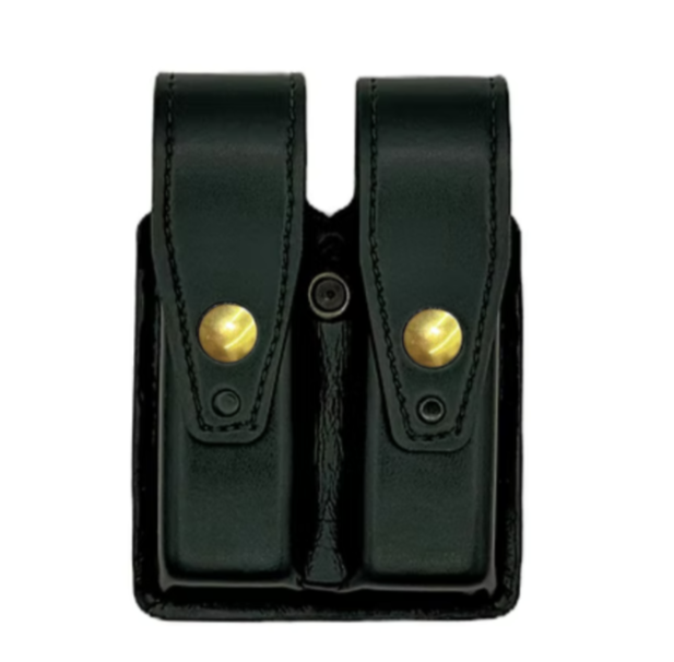 Double Magazine Pouch LEOTAC™ for police and security officers, plain finish with brass snap. Lightweight.